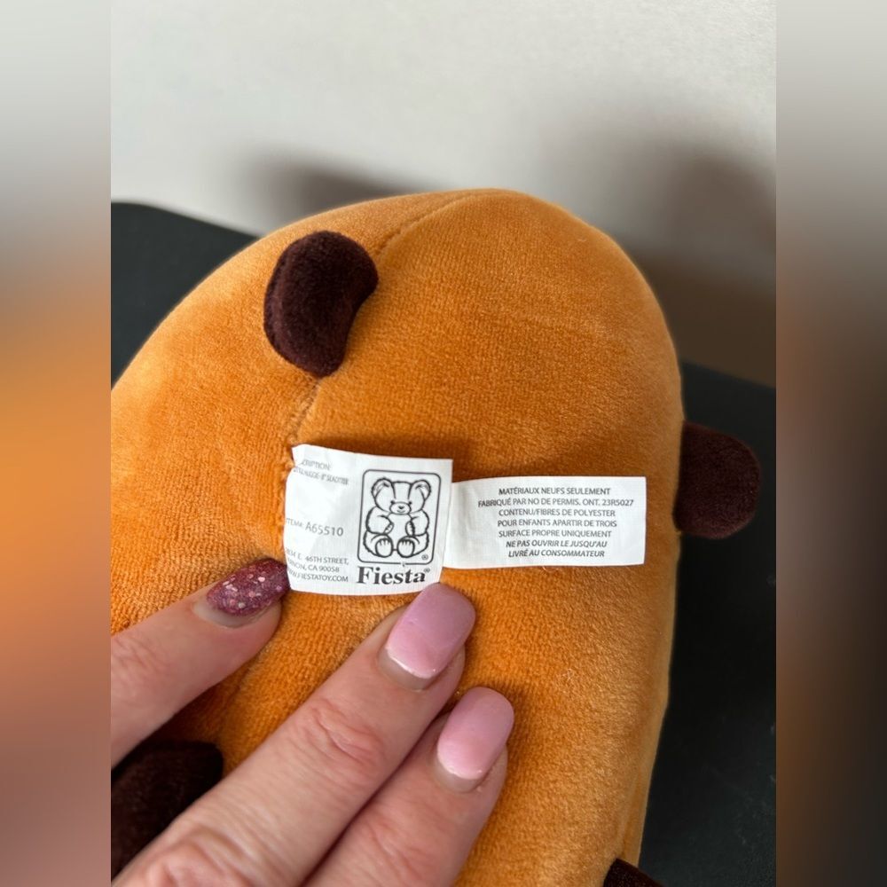 "Otis" the Sea Otter plush toy from Fiesta Toys' Lil' Huggy - Picture 4 of 6